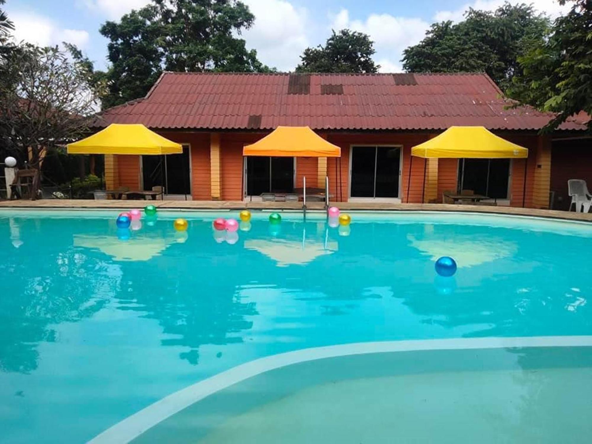 Aurora Resort Kanchanaburi Buitenkant foto