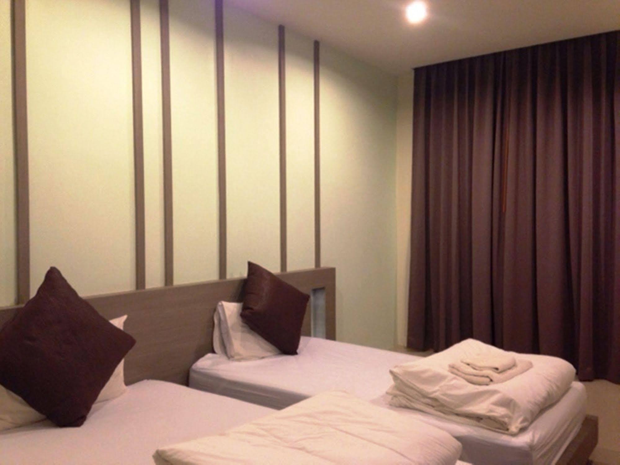 Aurora Resort Kanchanaburi Buitenkant foto