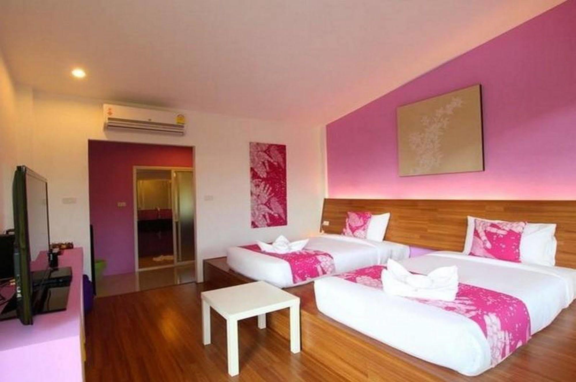 Aurora Resort Kanchanaburi Buitenkant foto