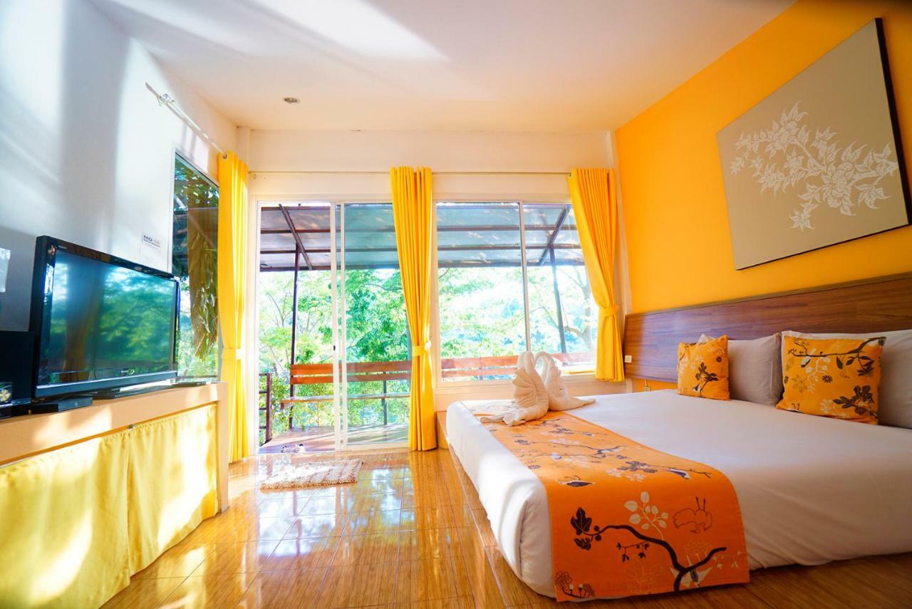 Aurora Resort Kanchanaburi Buitenkant foto